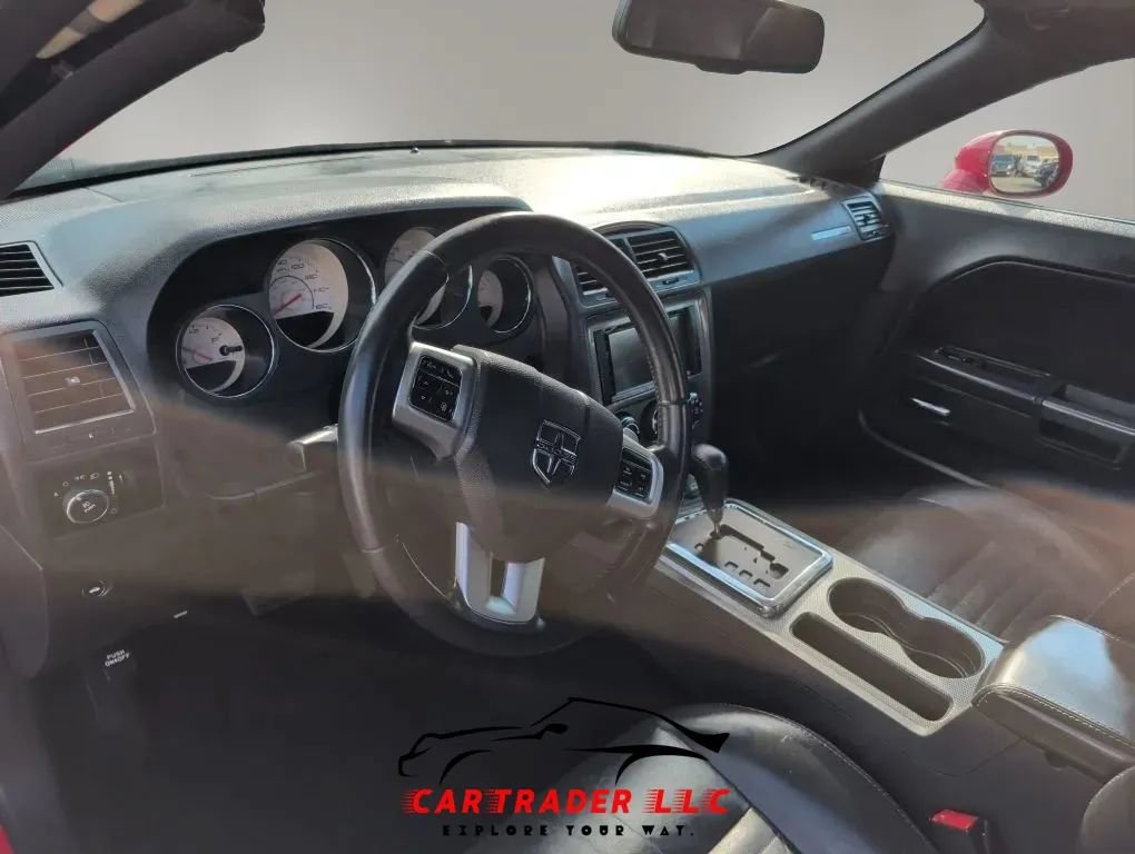 Used 2013 Dodge Challenger R/T Plus RWD image 24