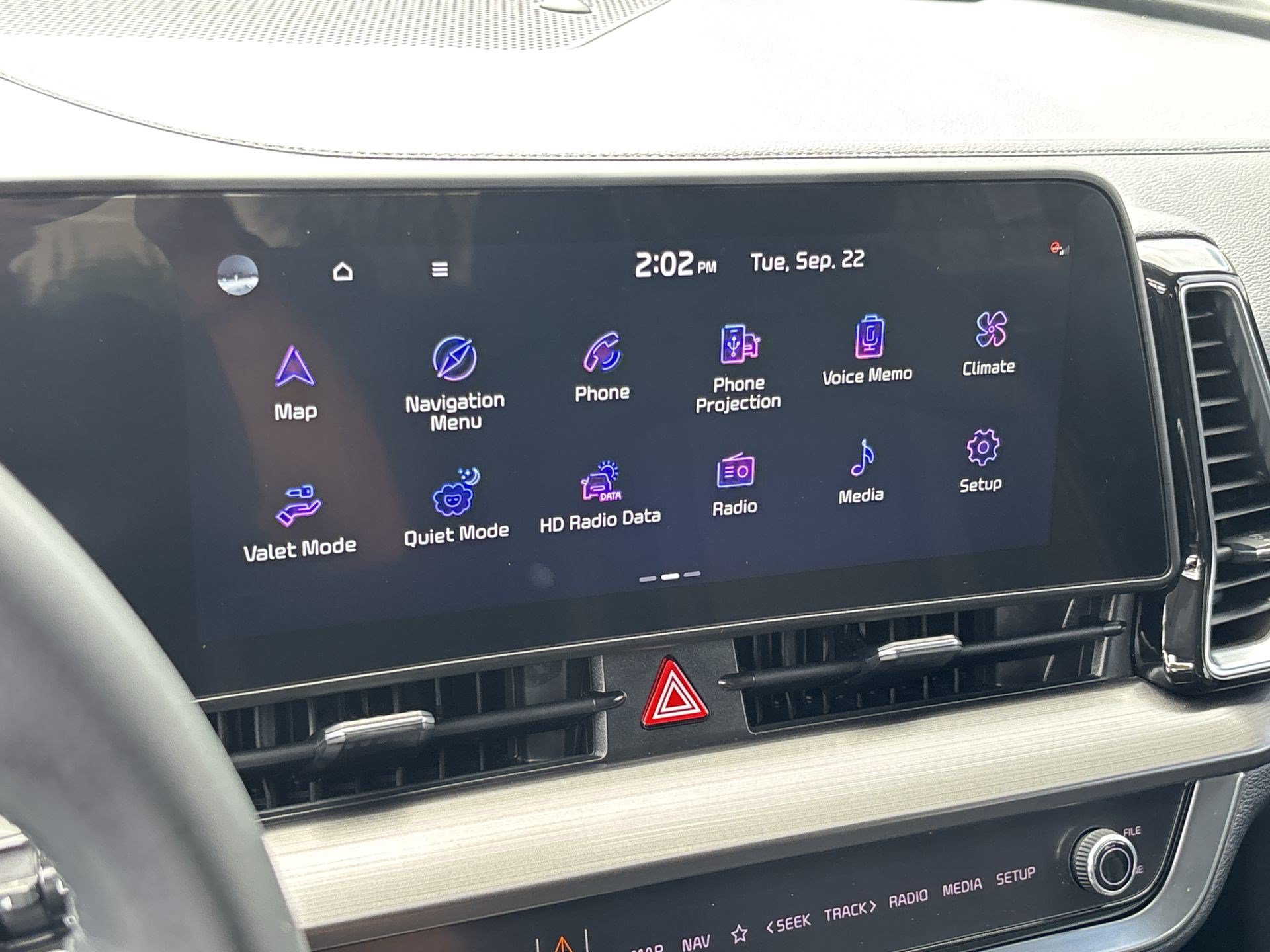 Certified 2024 Kia Sportage EX FWD image 12