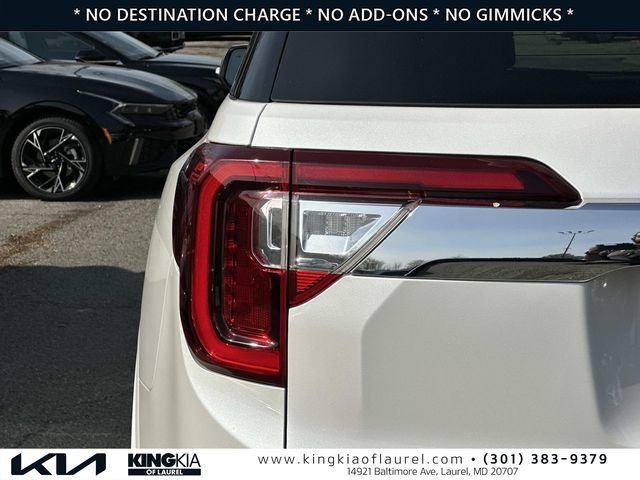 Used 2023 GMC Acadia Denali w/ Denali Technology Package AWD/4WD image 29