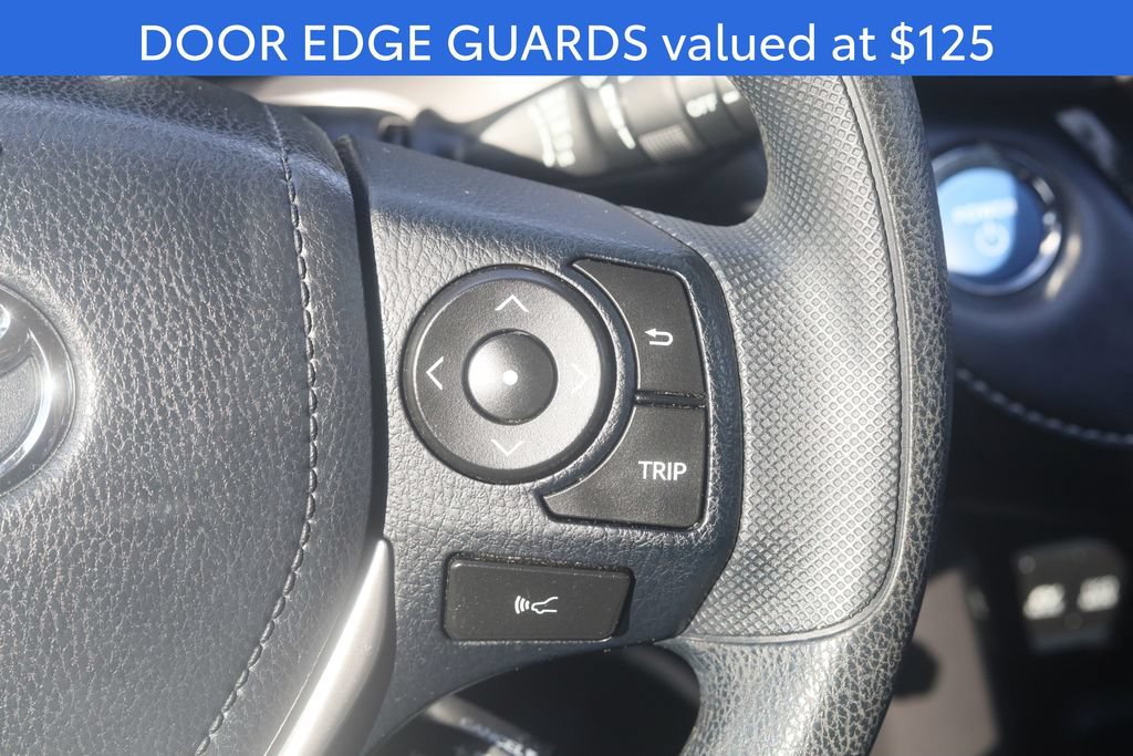 Certified 2018 Toyota RAV4 LE AWD/4WD image 6