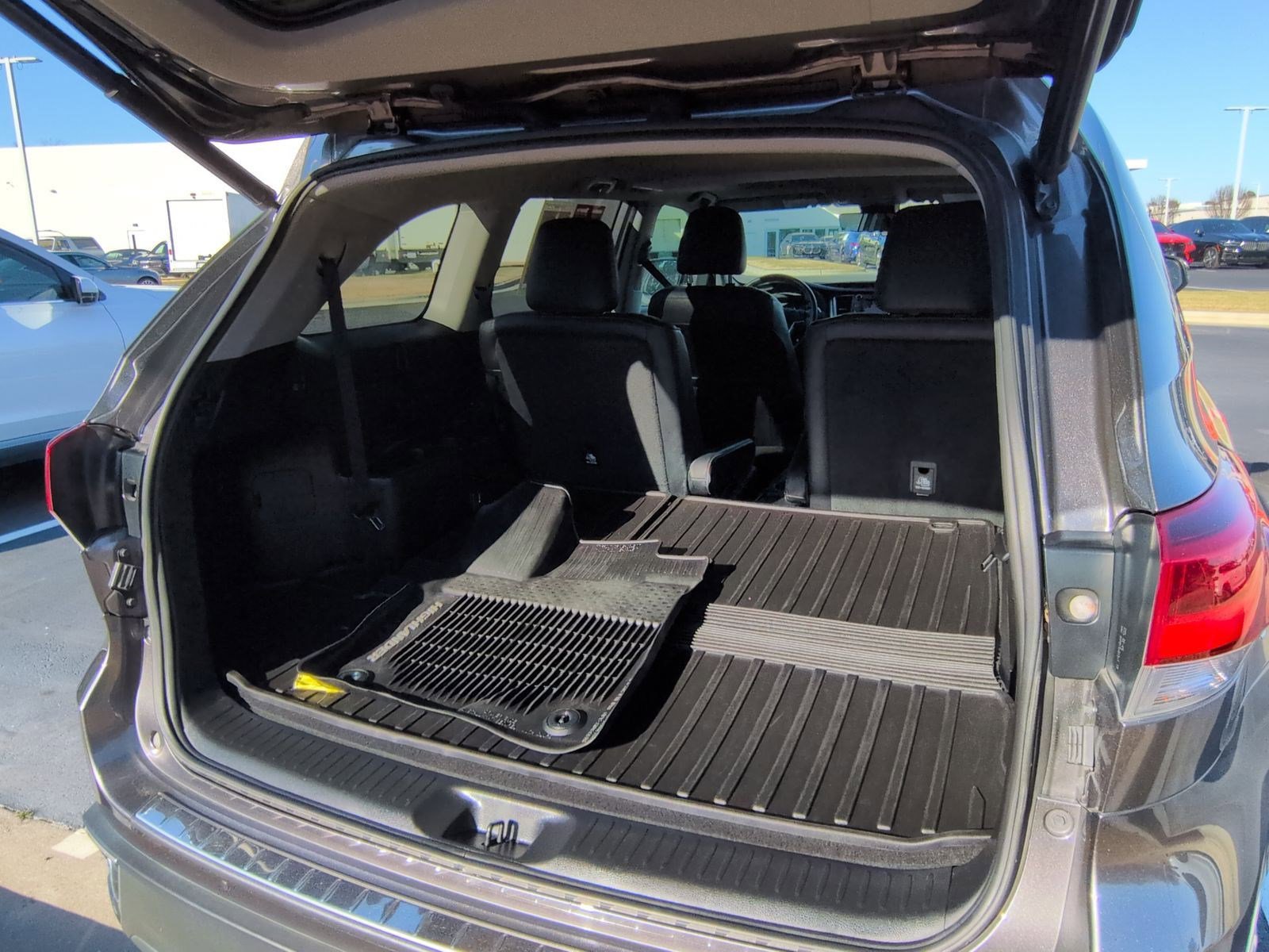 Used 2019 Toyota Highlander Limited image 33