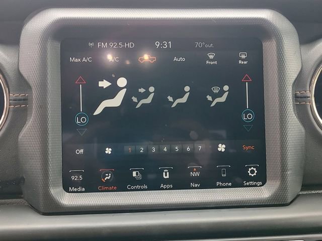 Certified 2023 Jeep Gladiator Overland AWD/4WD image 15