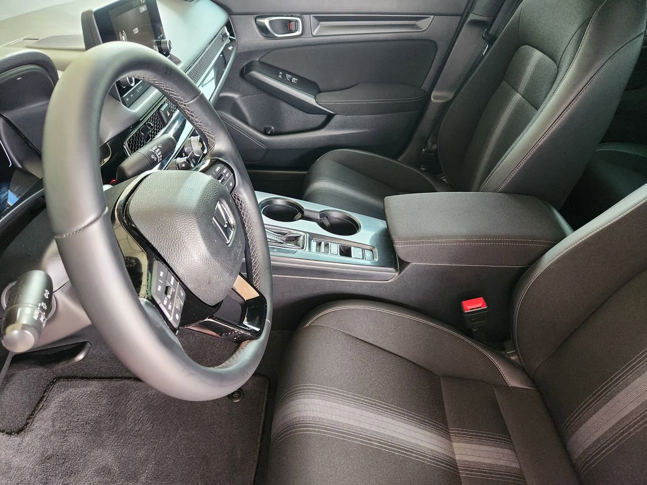 Used 2022 Honda Civic Sport image 12