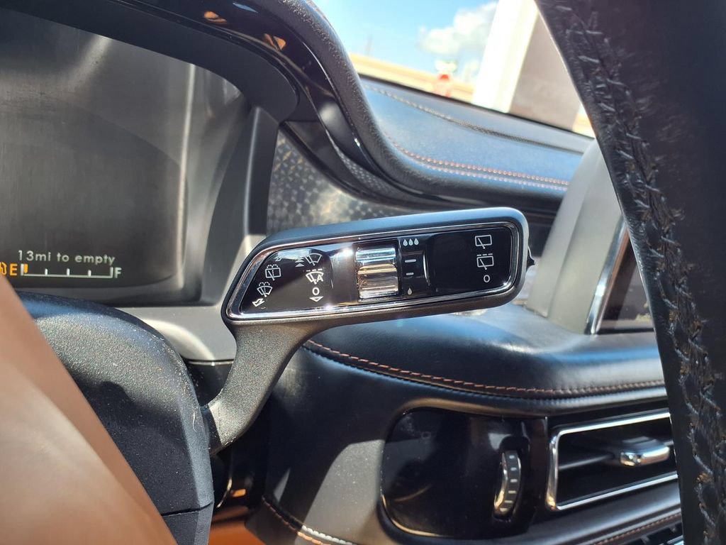 Certified 2023 Lincoln Aviator Black Label w/ Class IV Trailer Tow Package AWD/4WD image 21