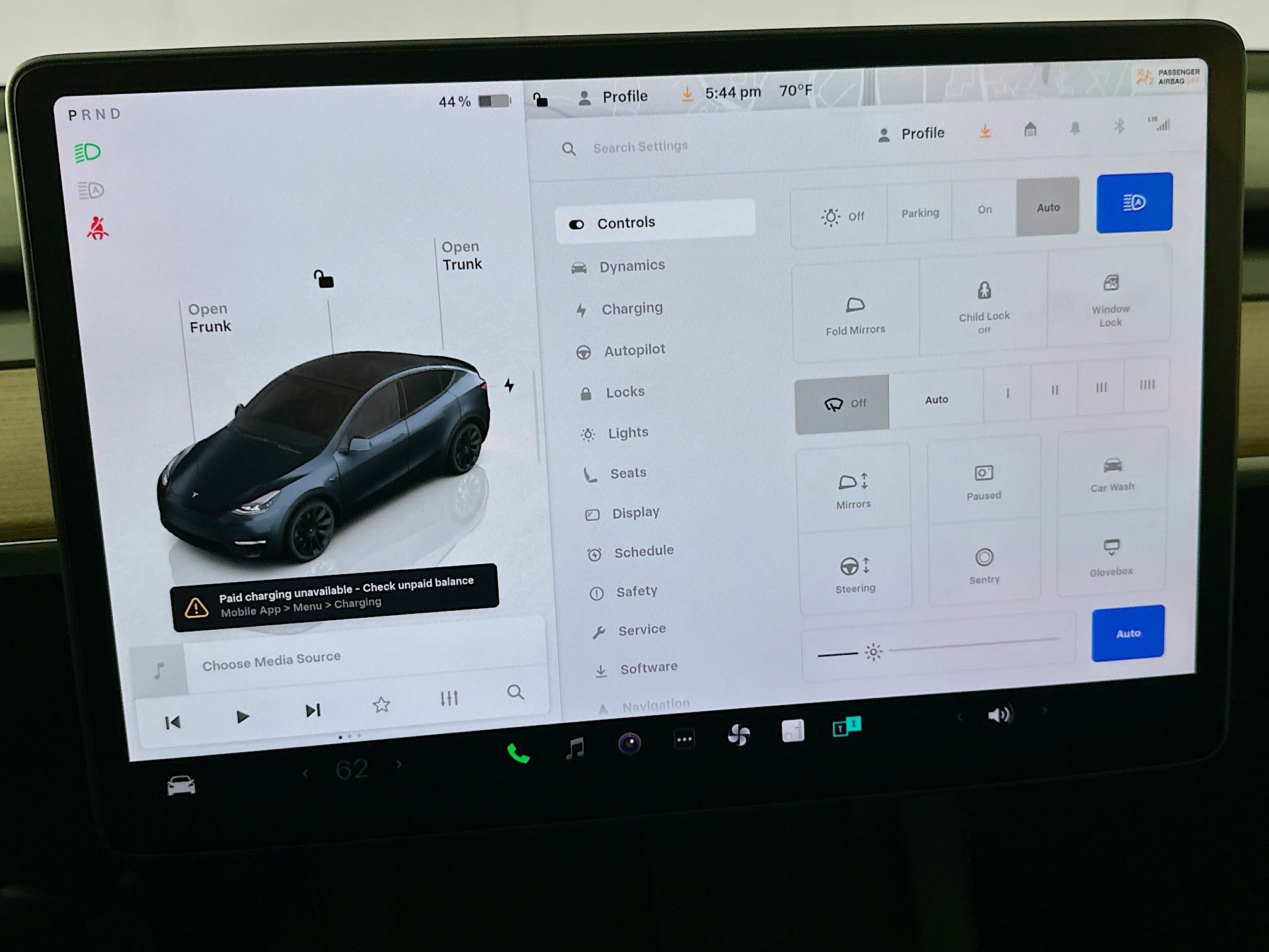Used 2024 Tesla Model Y Long Range image 32