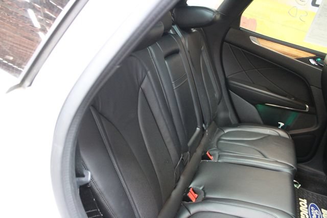 Used 2015 Lincoln MKC AWD w/ Equipment Group 101A Select image 9