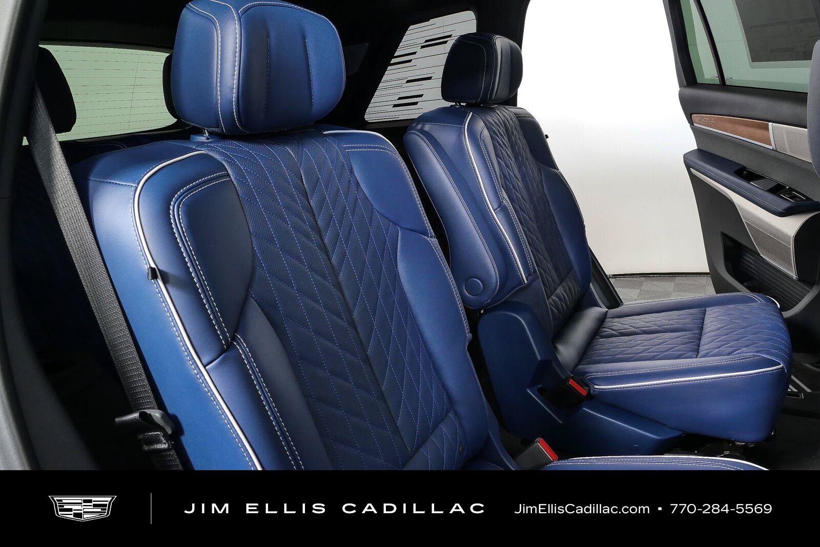 New 2026 Cadillac Vistiq Premium Luxury AWD/4WD image 21