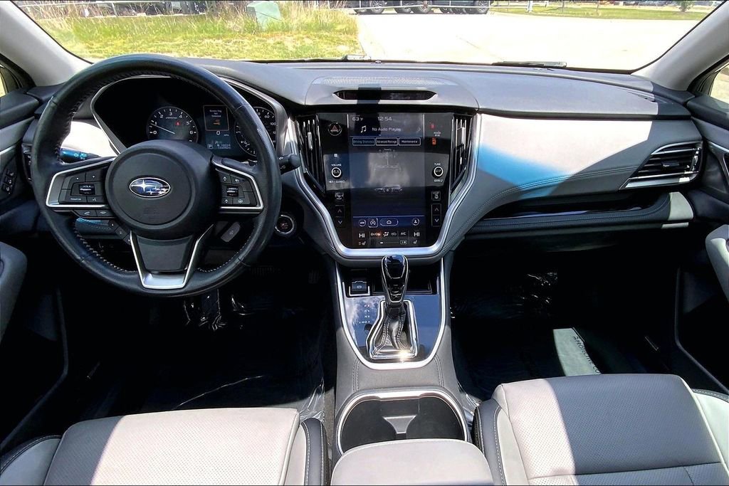 Used 2021 Subaru Outback Limited AWD/4WD image 15