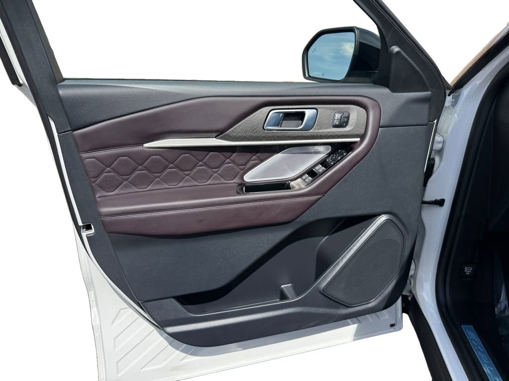 New 2026 Ford Explorer Platinum w/ LUX Leather Package image 52