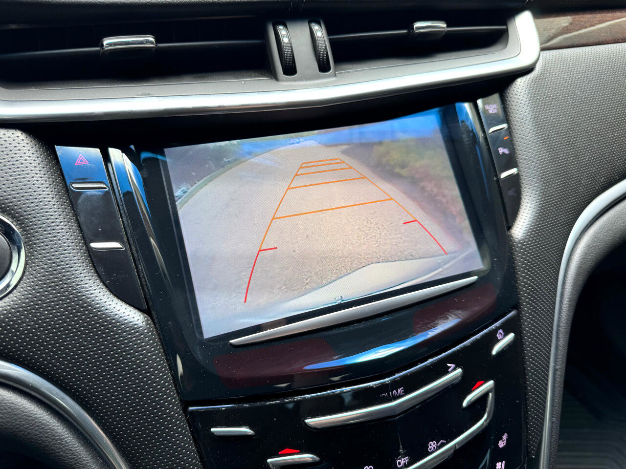 Used 2017 Cadillac XTS Luxury image 17