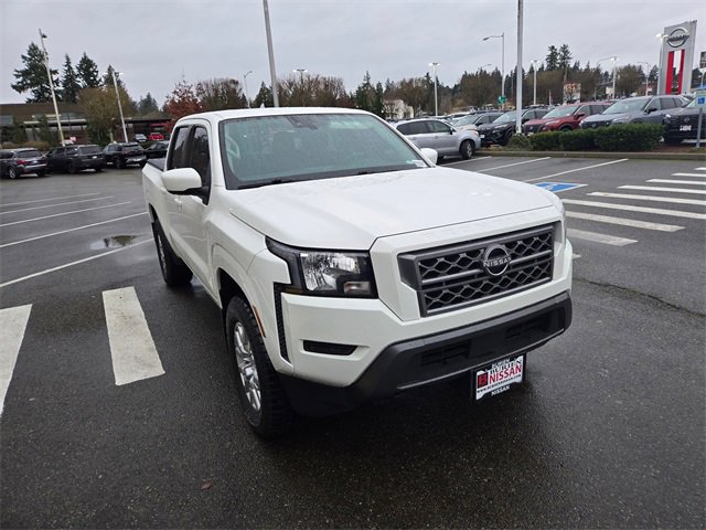 Used 2022 Nissan Frontier SV image 4