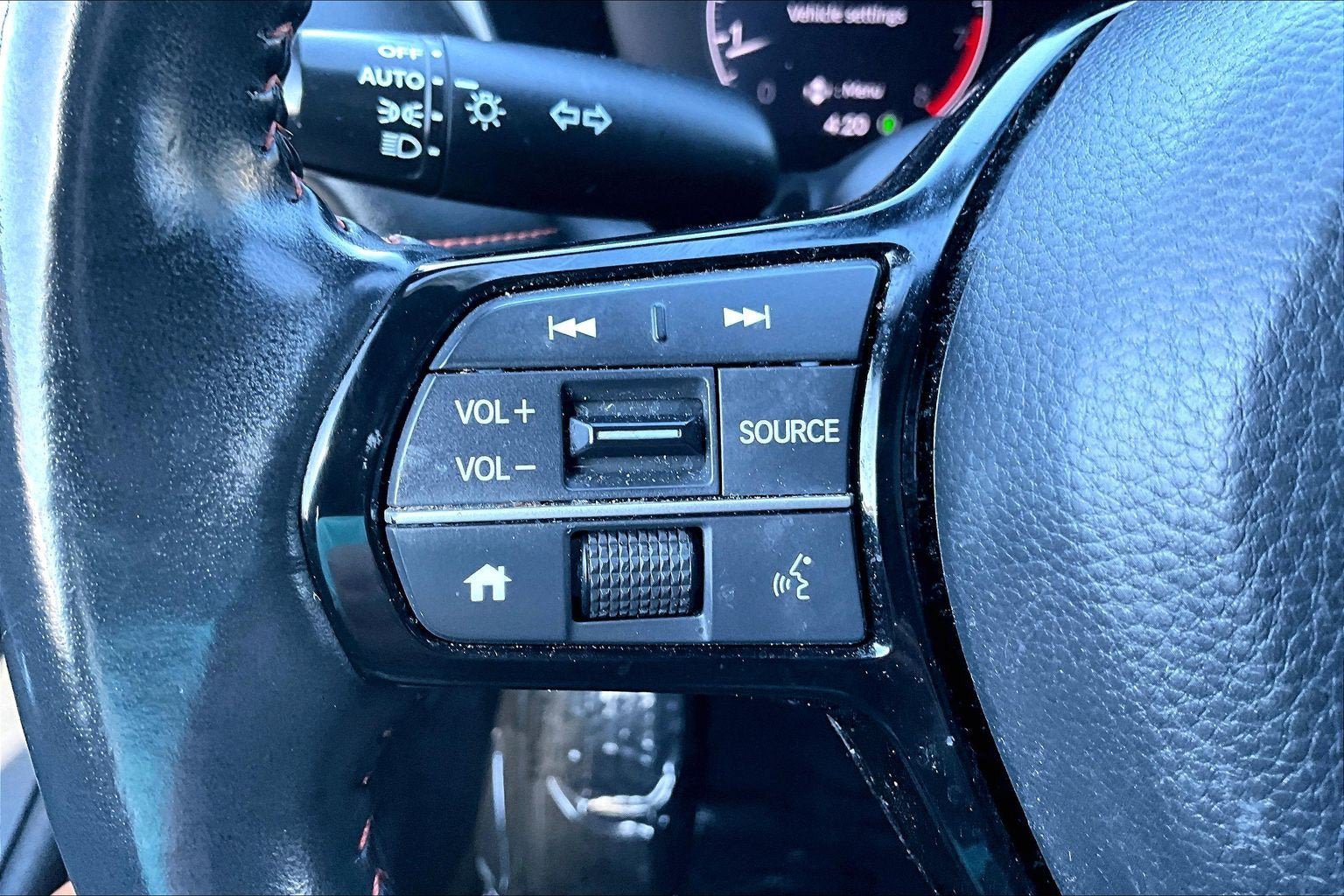 Used 2024 Honda HR-V Sport image 17
