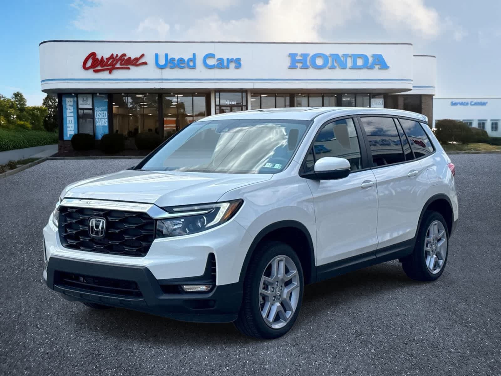 Used 2024 Honda Passport EX-L image 1