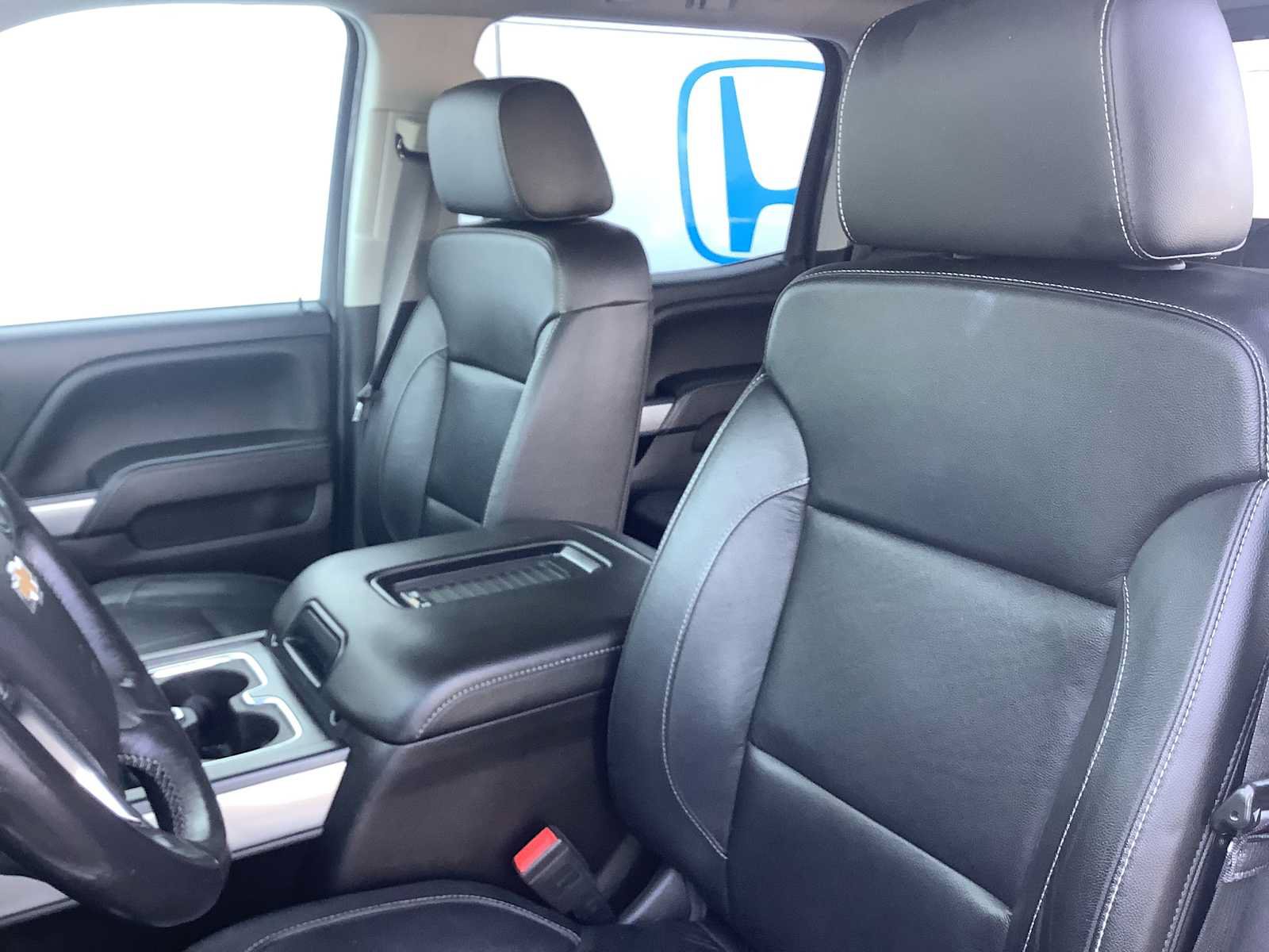 Used 2017 Chevrolet Silverado 2500 LTZ w/ Duramax Plus Package AWD/4WD image 11