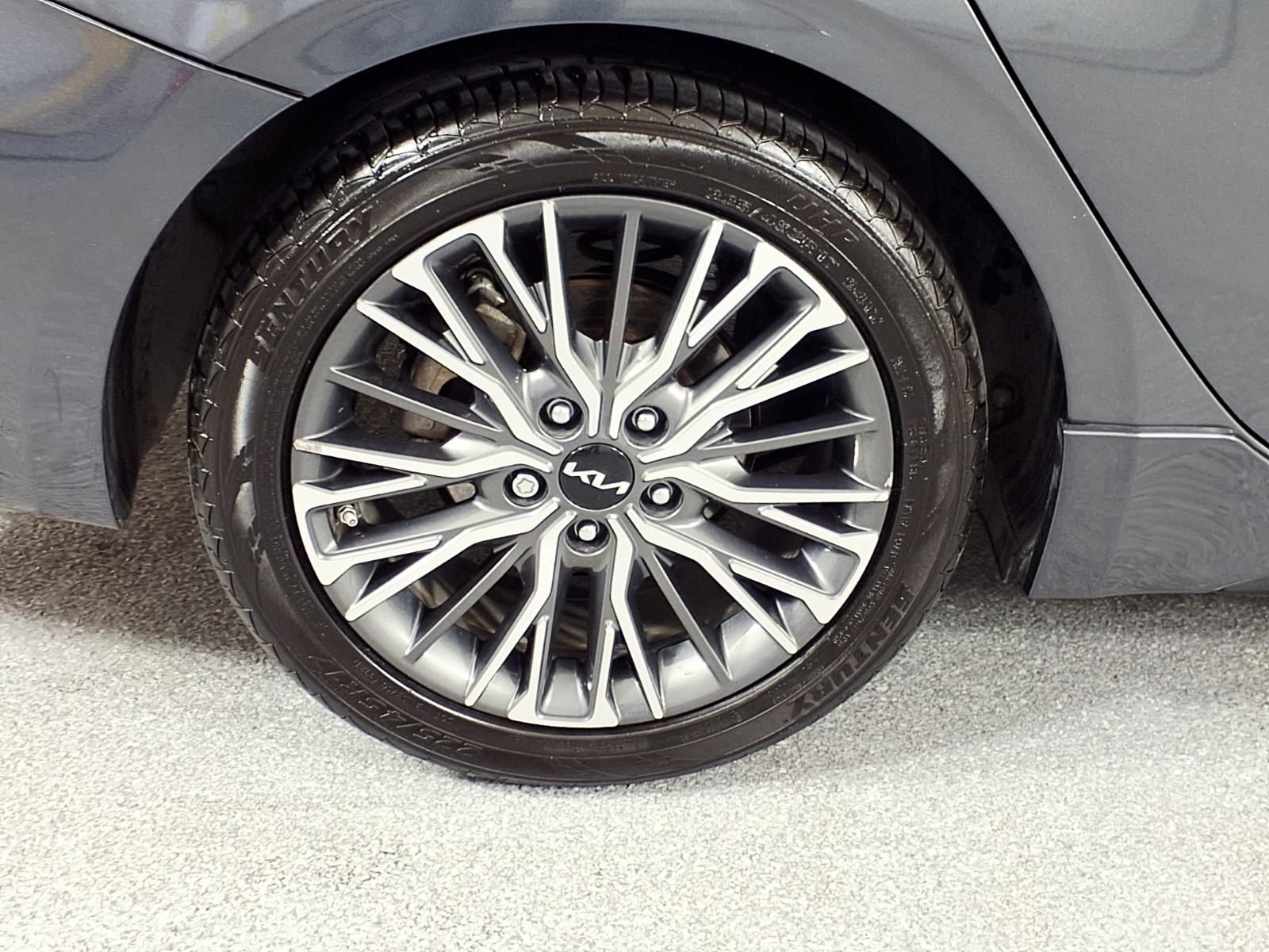 Used 2022 Kia Forte GT-Line image 6