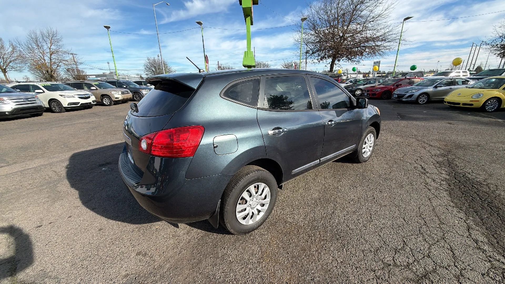 Used 2013 Nissan Rogue S image 3