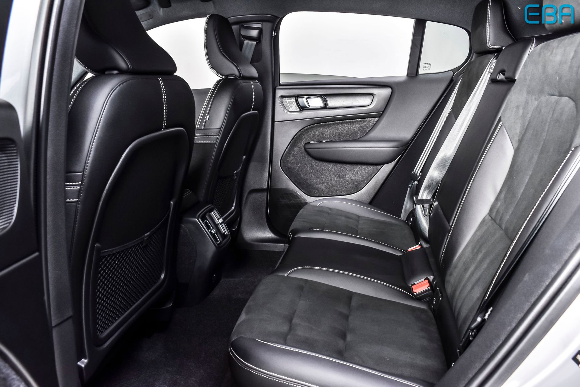 Used 2023 Volvo C40 P8 Recharge Ultimate image 20