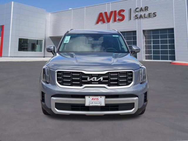 Used 2025 Kia Telluride S image 2
