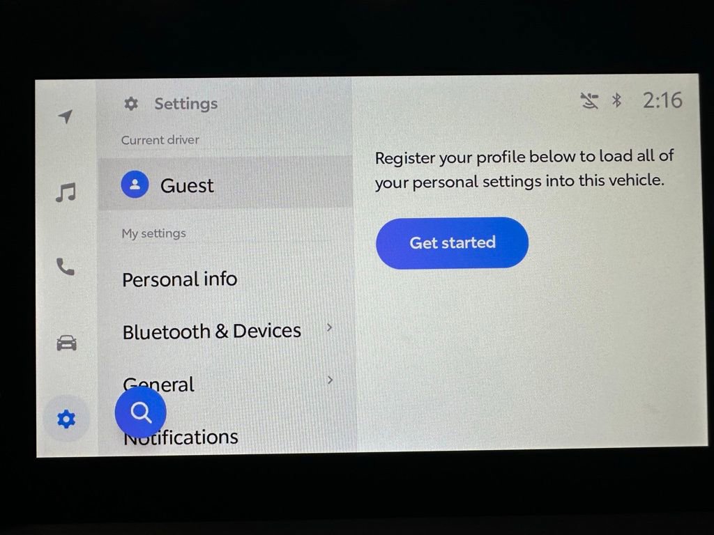 Used 2025 Toyota Prius XLE image 36