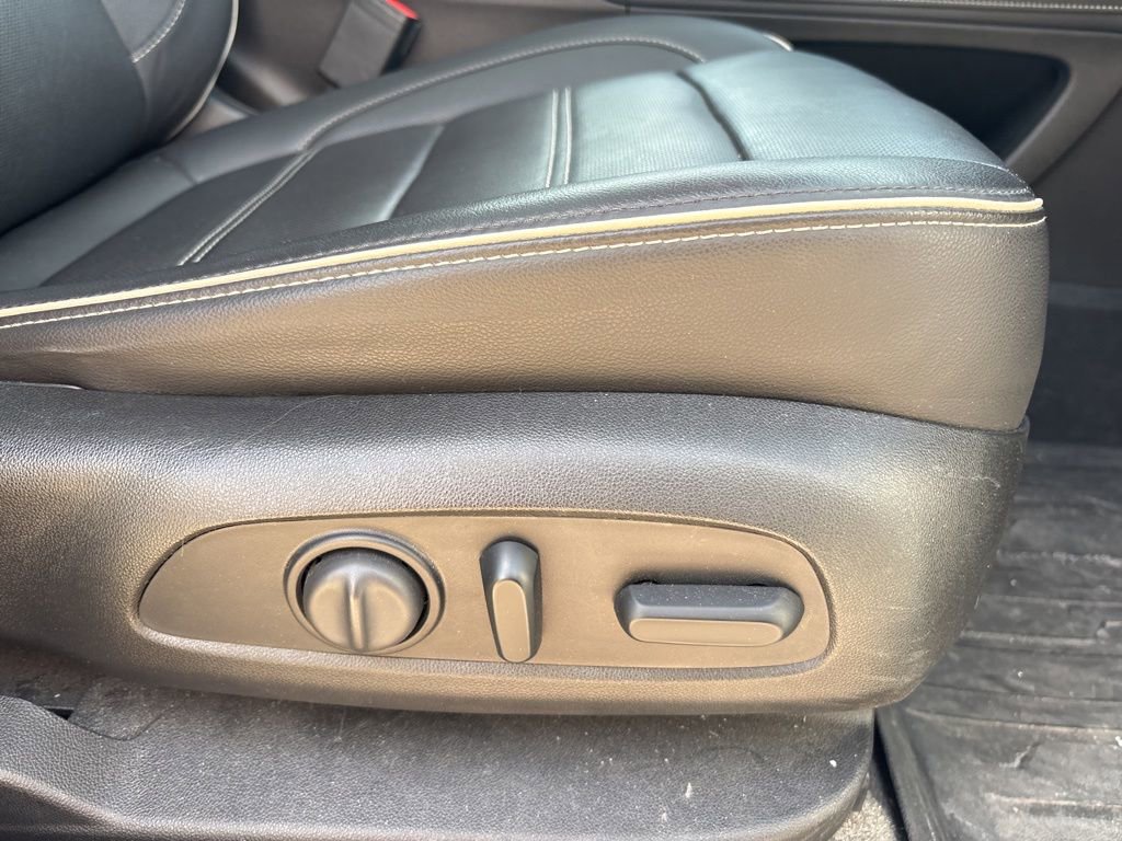 Used 2020 GMC Acadia Denali w/ Trailering Package image 28