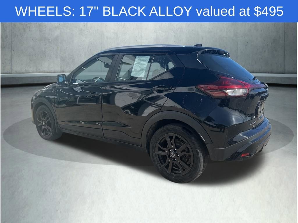 Used 2023 Nissan Kicks SV image 4