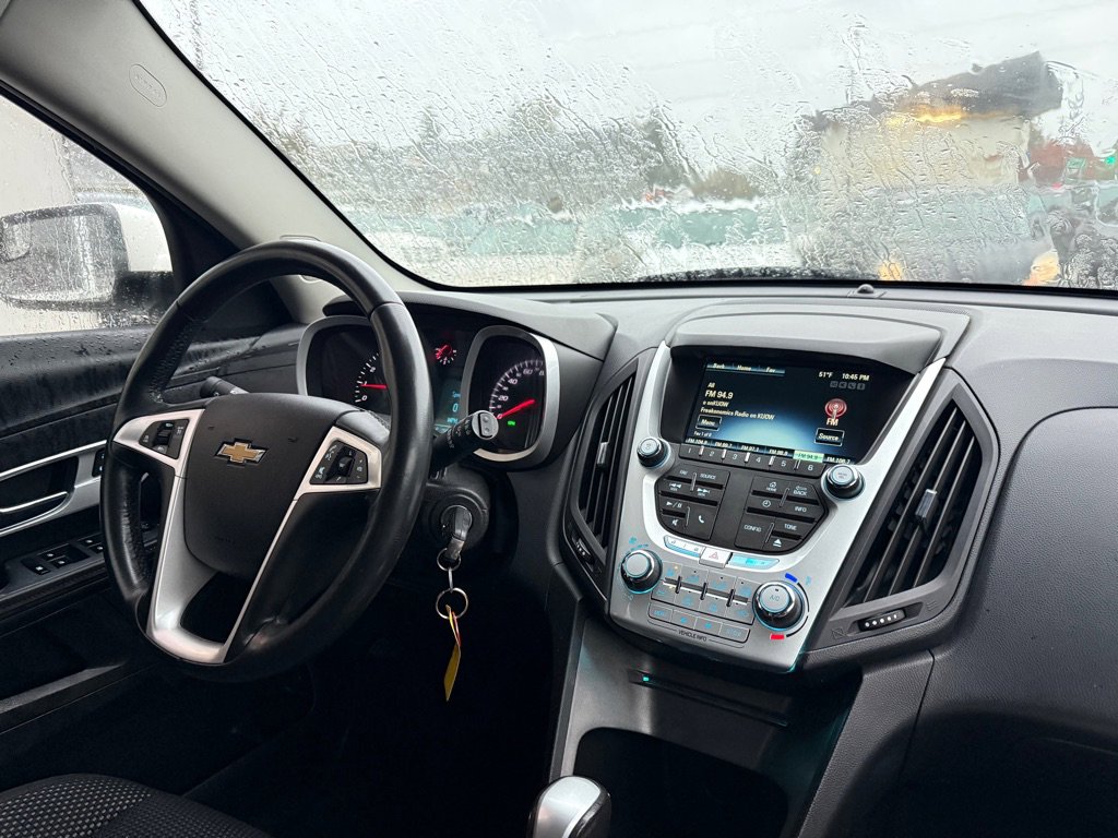 Used 2012 Chevrolet Equinox LT w/ Driver Convenience Package image 18