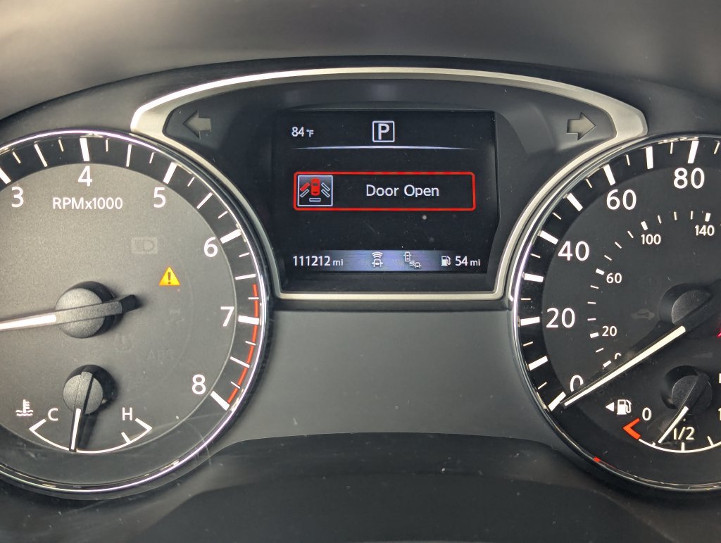 Used 2018 Nissan Pathfinder SL w/ Cargo Package FWD image 23