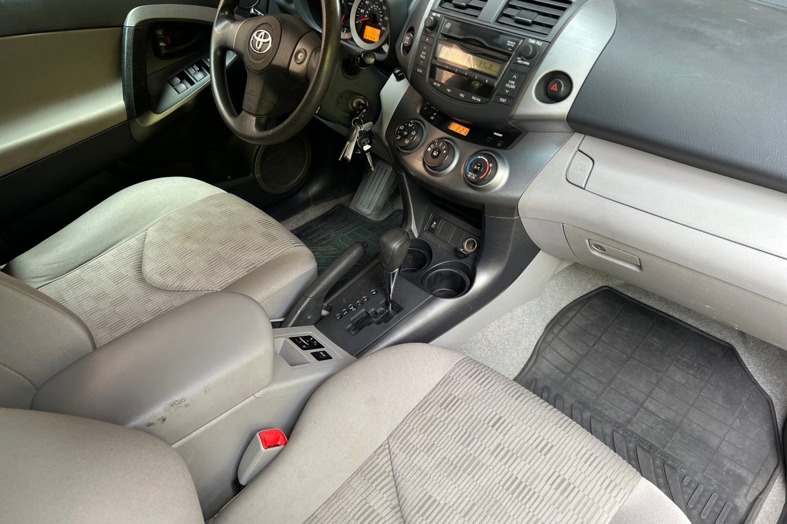 Used 2011 Toyota RAV4 4WD w/ Base L4 Extra Value Pkg image 21