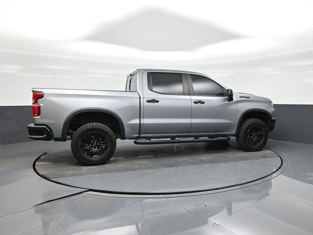 Used 2023 Chevrolet Silverado 1500 ZR2 w/ Technology Package AWD/4WD image 7