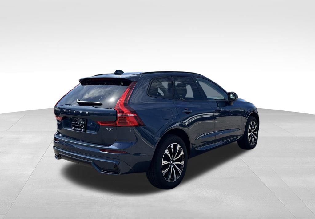 Used 2024 Volvo XC60 B5 Core w/ Climate Package AWD/4WD image 35
