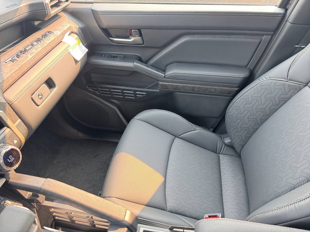 New 2026 Toyota Tacoma Limited AWD/4WD image 30