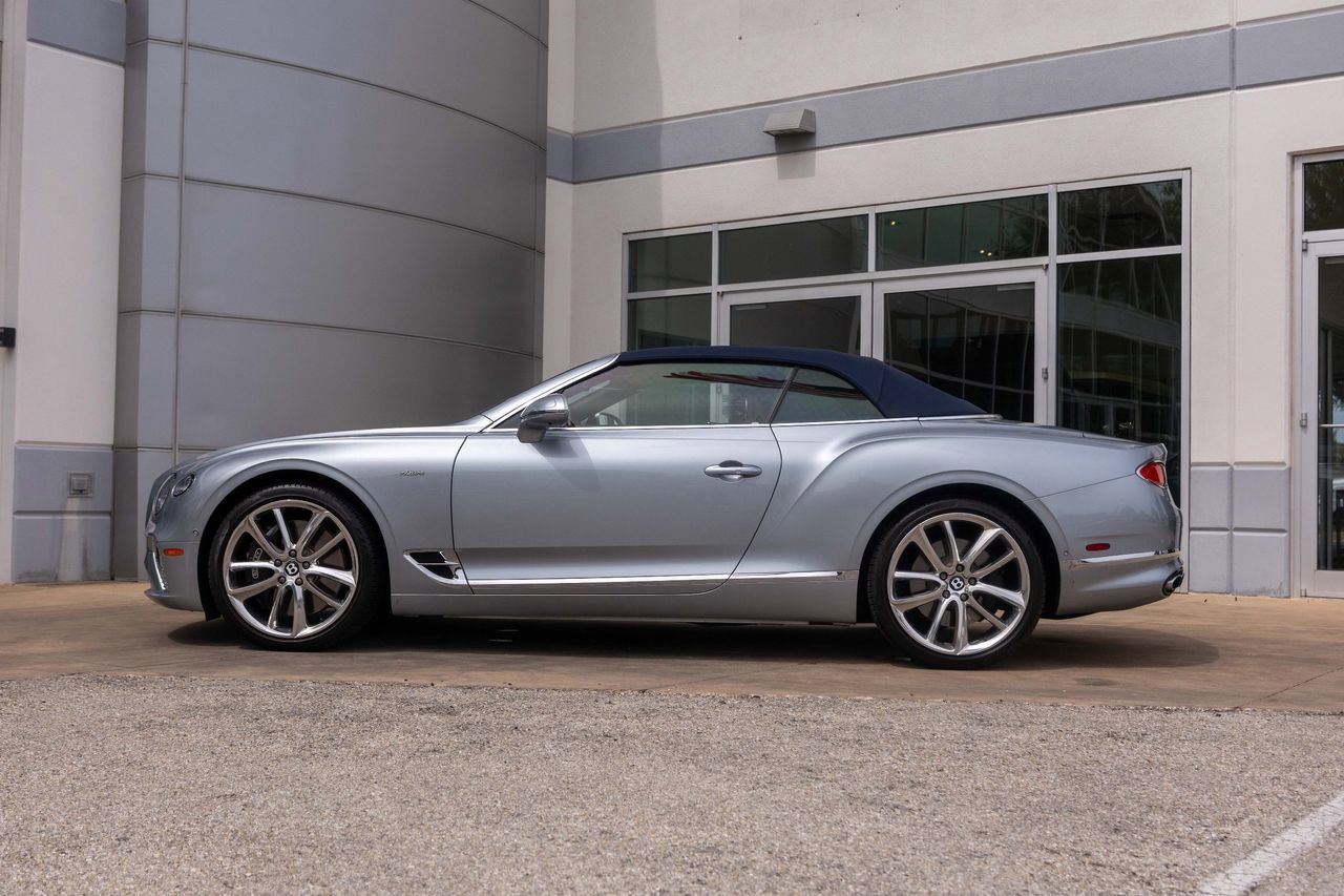 Used 2023 Bentley Continental GT Azure AWD/4WD image 21