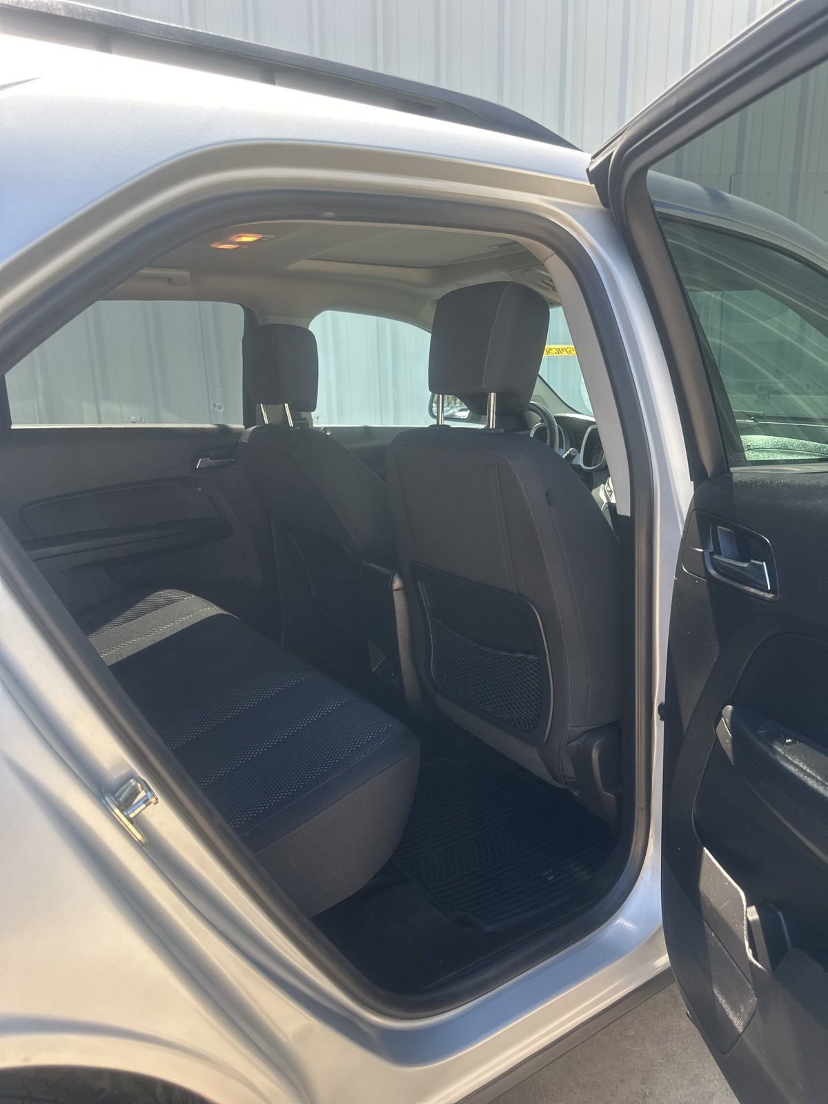 Used 2015 Chevrolet Equinox LT FWD image 14