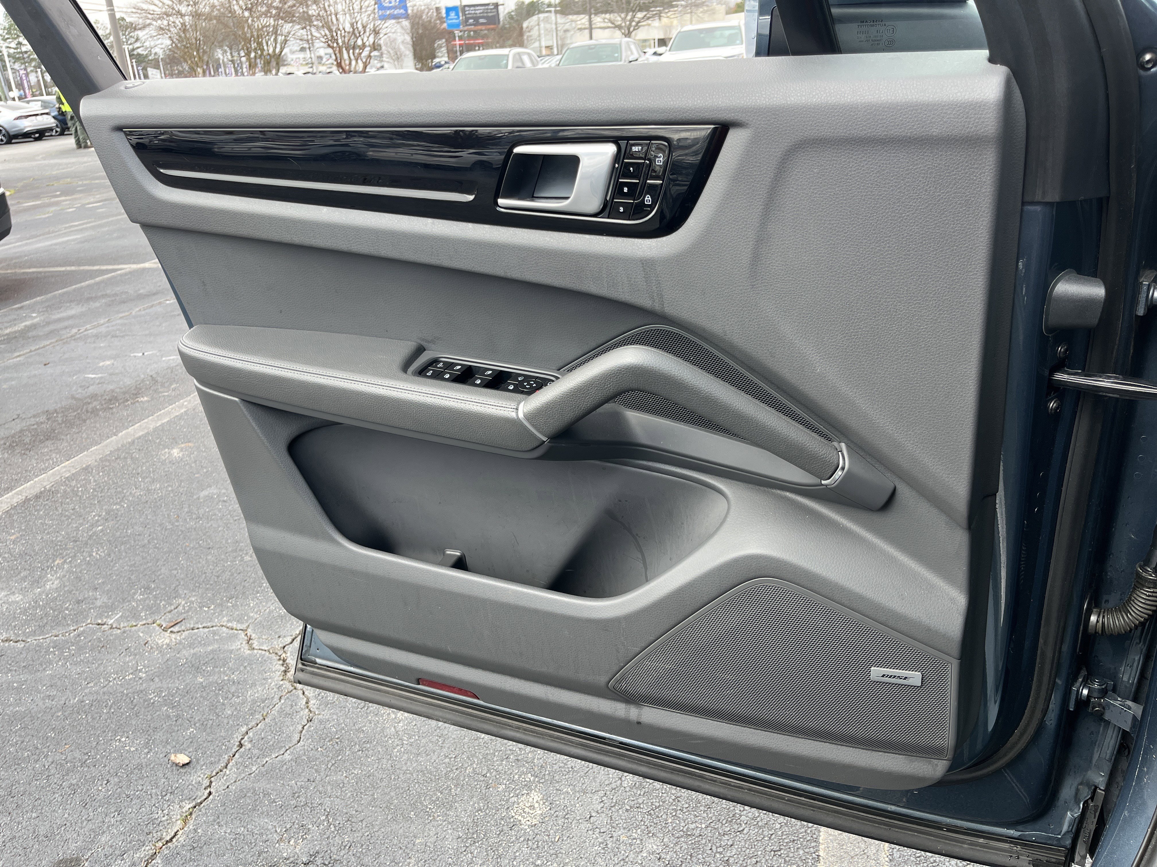 Used 2019 Porsche Cayenne image 13