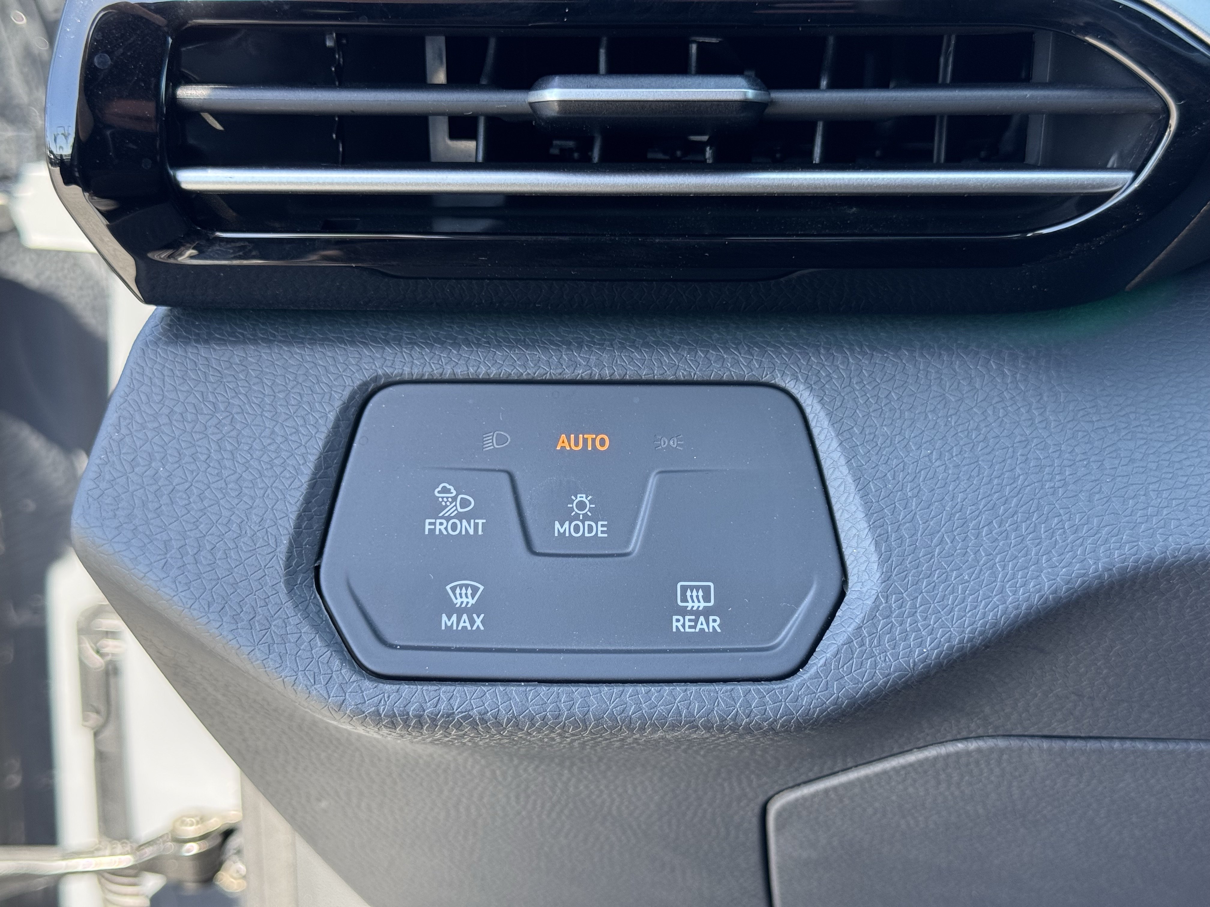Used 2023 Volkswagen ID.4 Pro S RWD image 27