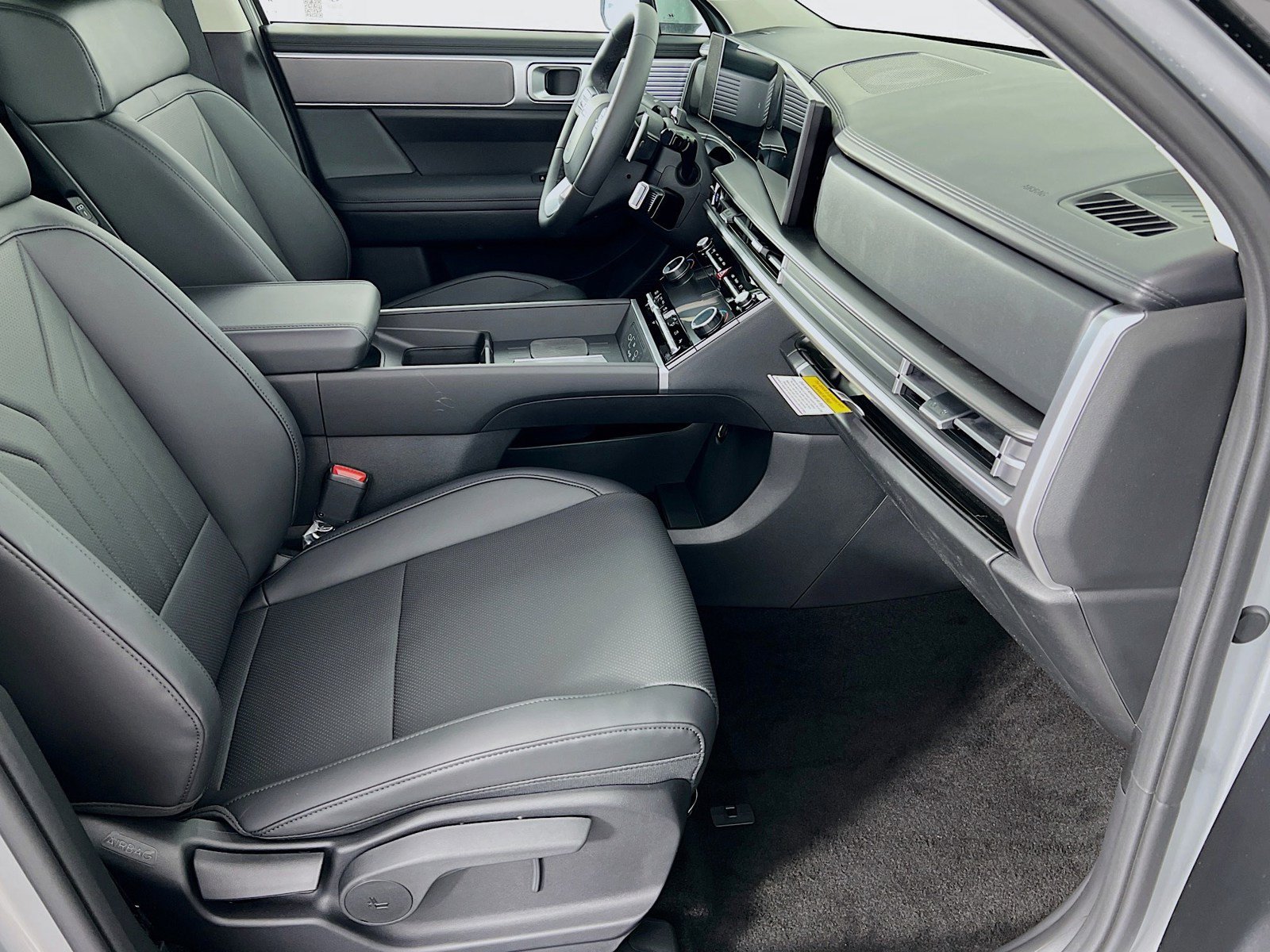 New 2025 Hyundai Santa Fe SEL AWD/4WD image 22