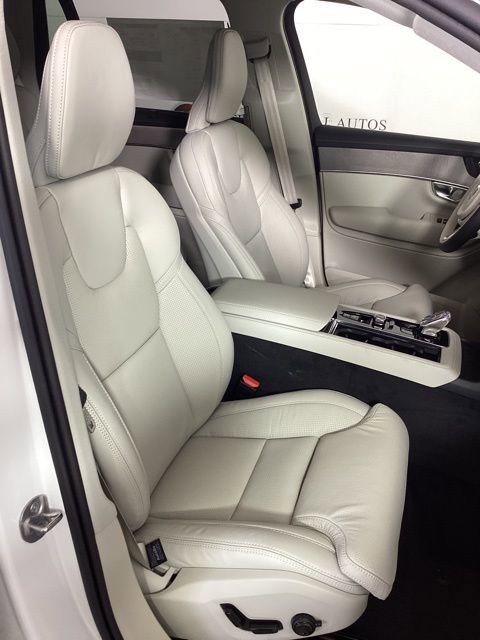 New 2026 Volvo XC90 T8 Ultra w/ Protection Package Premier image 20