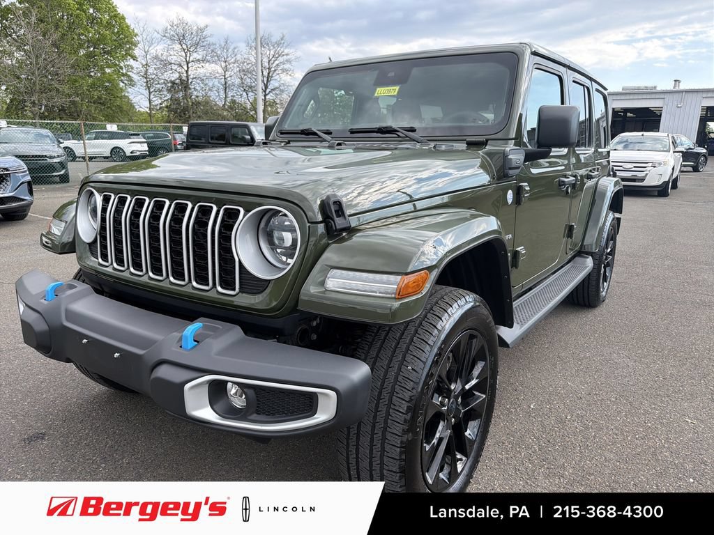 Used 2024 Jeep Wrangler Unlimited Sahara w/ Safety Group AWD/4WD image 1