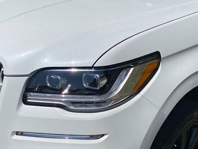 Used 2024 Lincoln Navigator Reserve AWD/4WD image 5