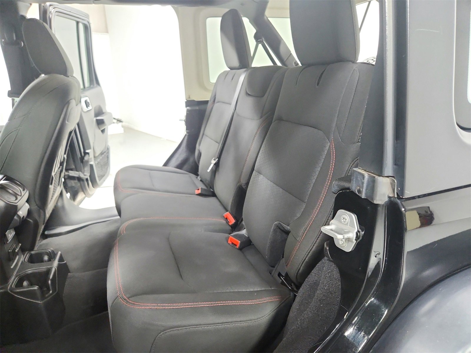 Used 2021 Jeep Wrangler Unlimited Rubicon image 31