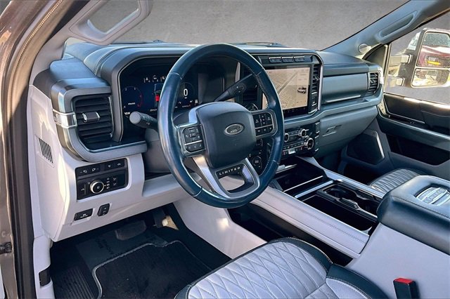 Used 2024 Ford F250 Limited w/ FX4 Off-Road Package image 11