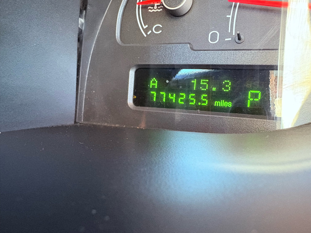 Used 2004 Lincoln LS image 40