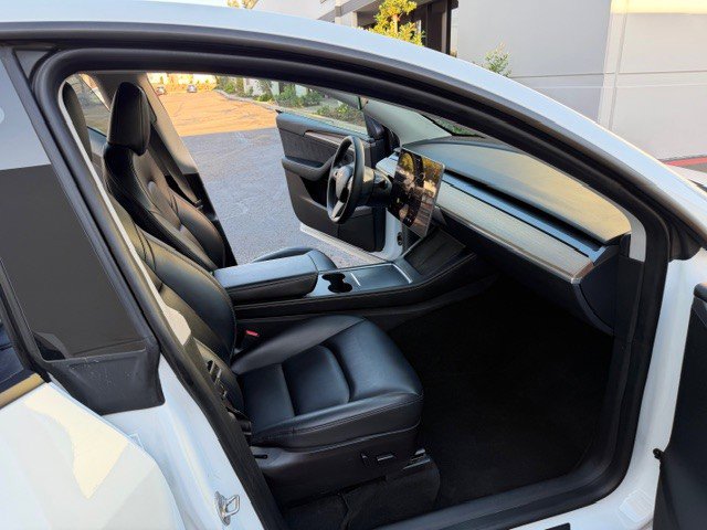 Used 2023 Tesla Model Y Long Range image 12