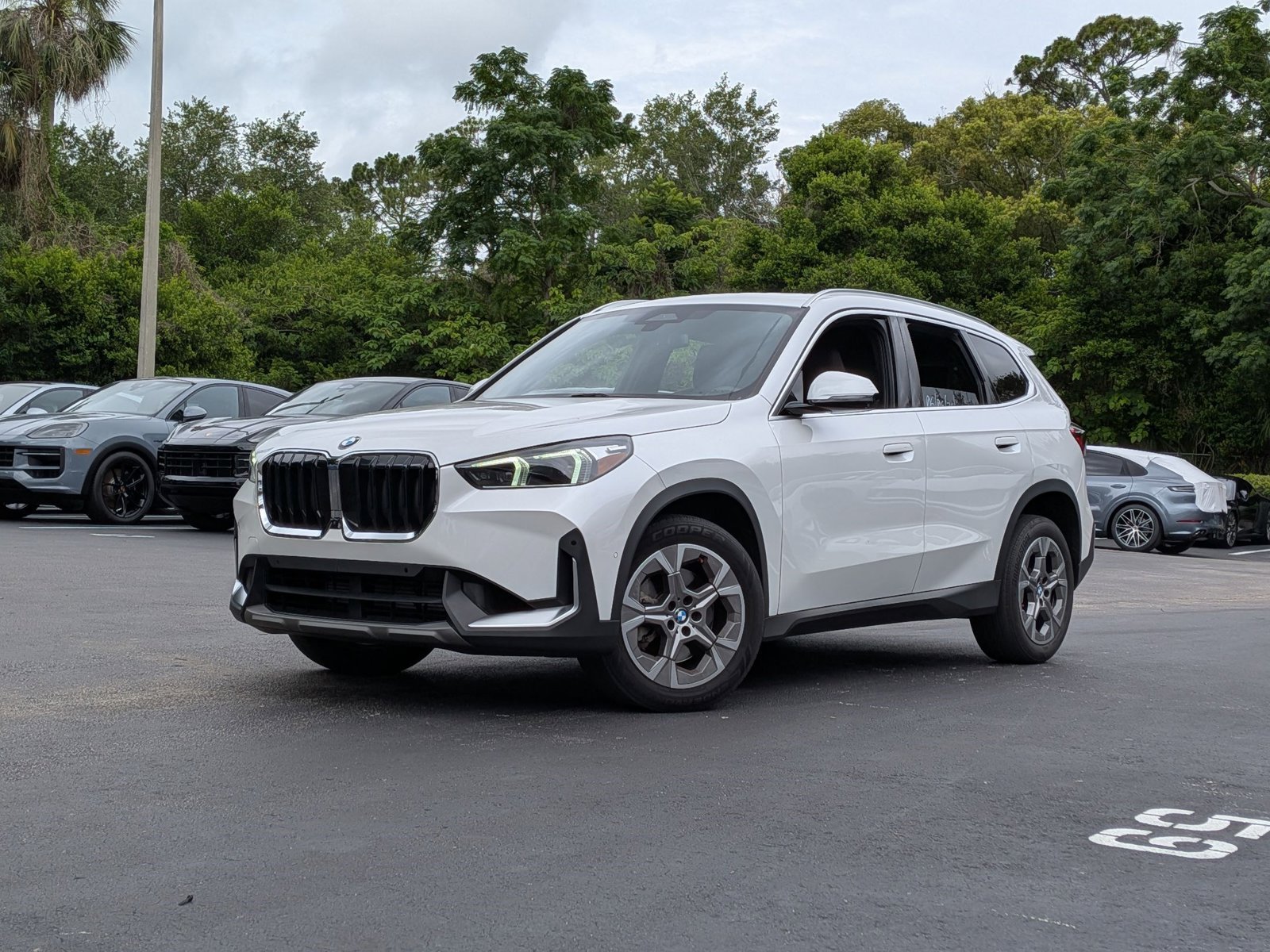 Used 2023 BMW X1 xDrive28i w/ Premium Package