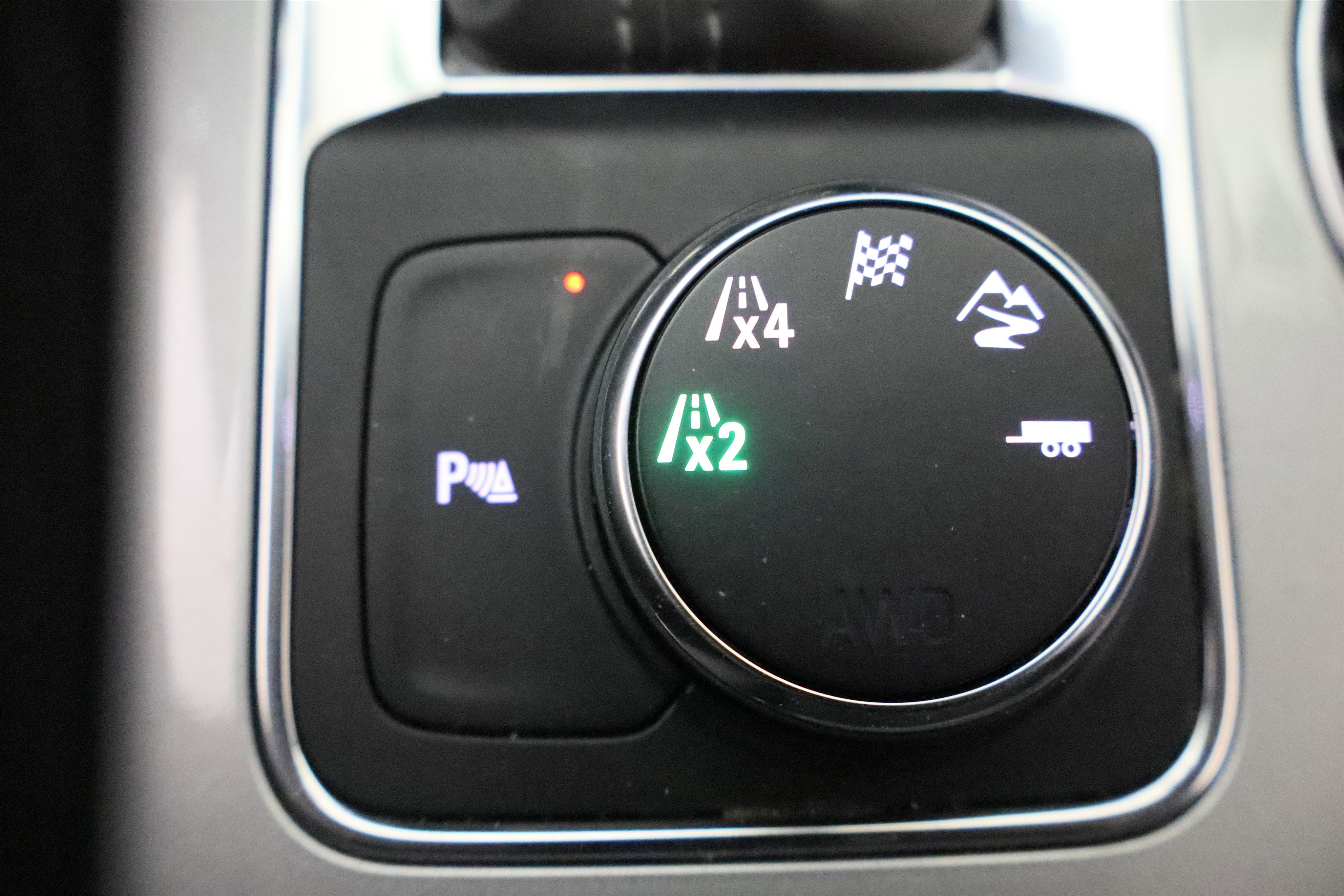 Used 2019 Chevrolet Blazer LT image 28