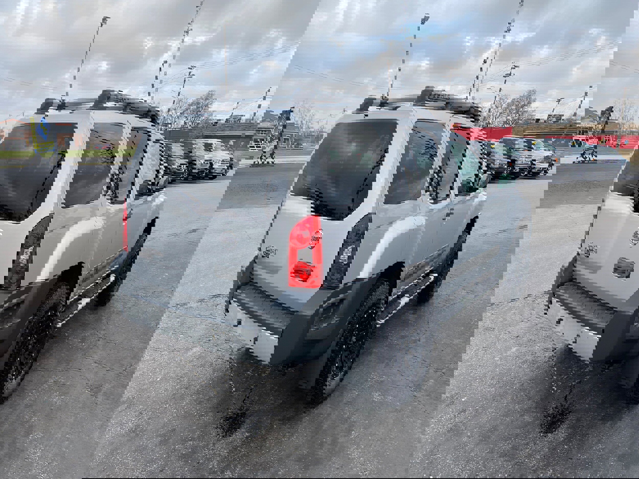 Used 2011 Nissan Xterra S w/ 4X4 Value Package image 5