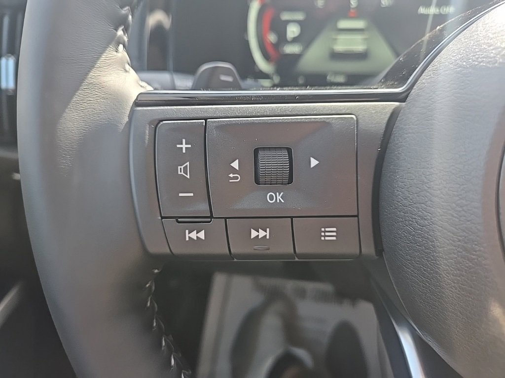 New 2025 Nissan Pathfinder Platinum w/ Lighting Package (N92) image 16