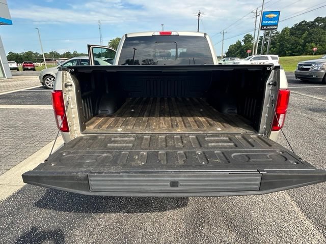 Used 2018 Ford F150 King Ranch w/ Equipment Group 601A Luxury AWD/4WD image 11