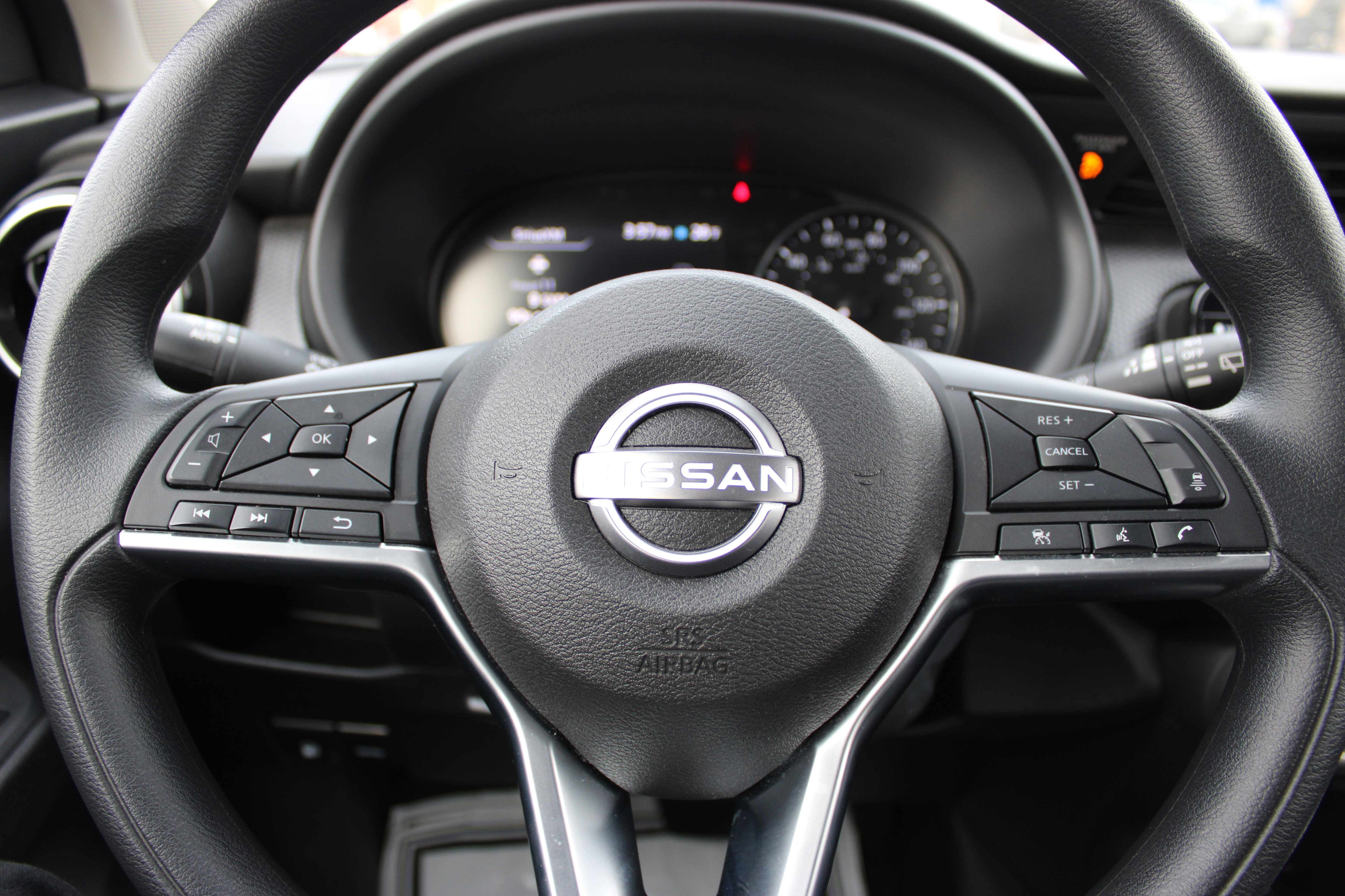 Certified 2024 Nissan Kicks SV image 22