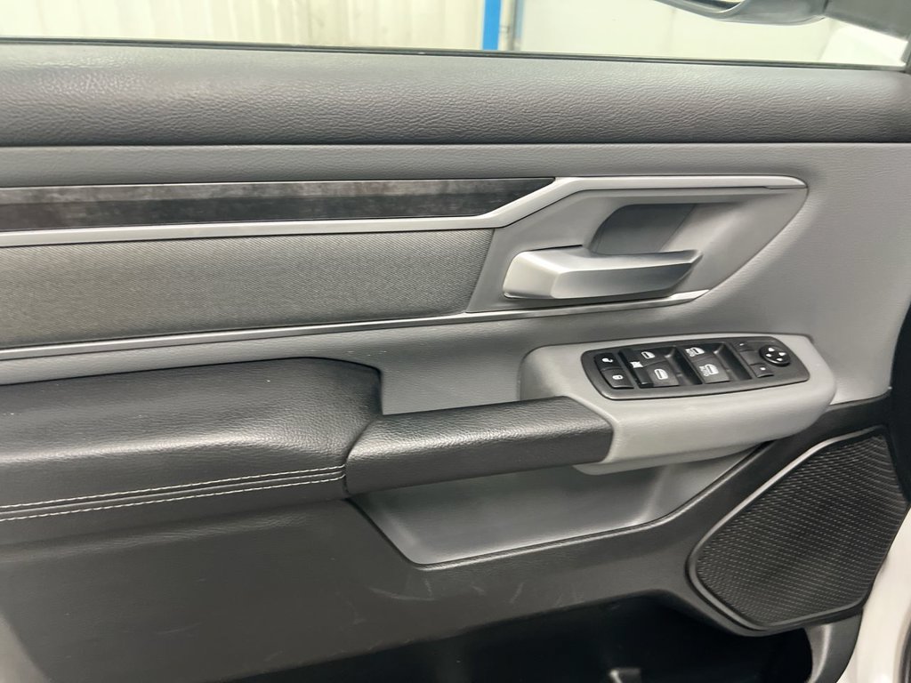 Used 2020 RAM 1500 Big Horn AWD/4WD image 20